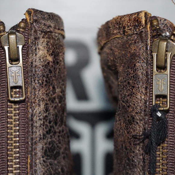 New Frye Phillip studded harness (moto) biker boot size:6 - Picture 7 of 10